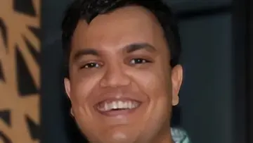 Portrait of Venkat Chandrasekaran
